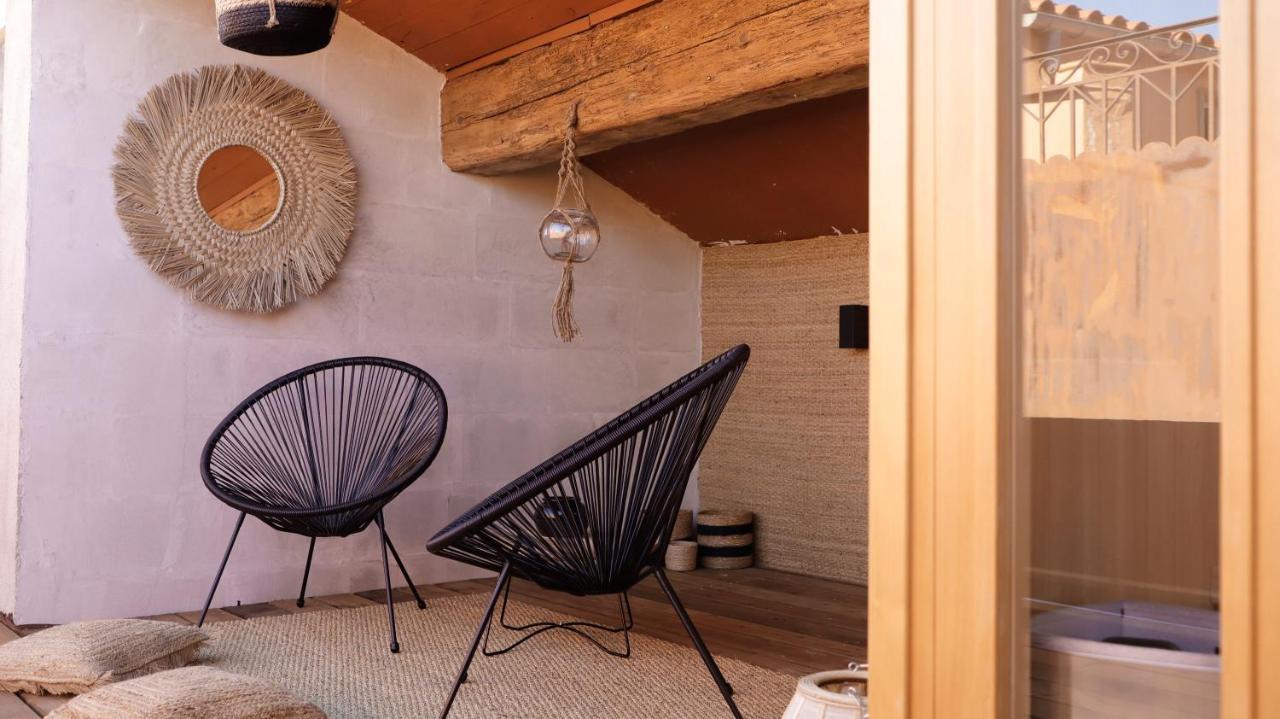 Ennea - Jacuzzi & Luxury Suites (Adults Only) Perpignan Exterior foto